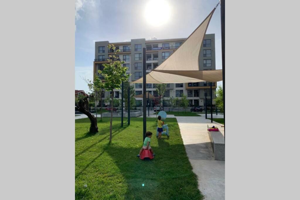 Andreve Apartment By Onix Blue Mamaia Nord, Baby Friendly, Private Parking Năvodari Exterior foto