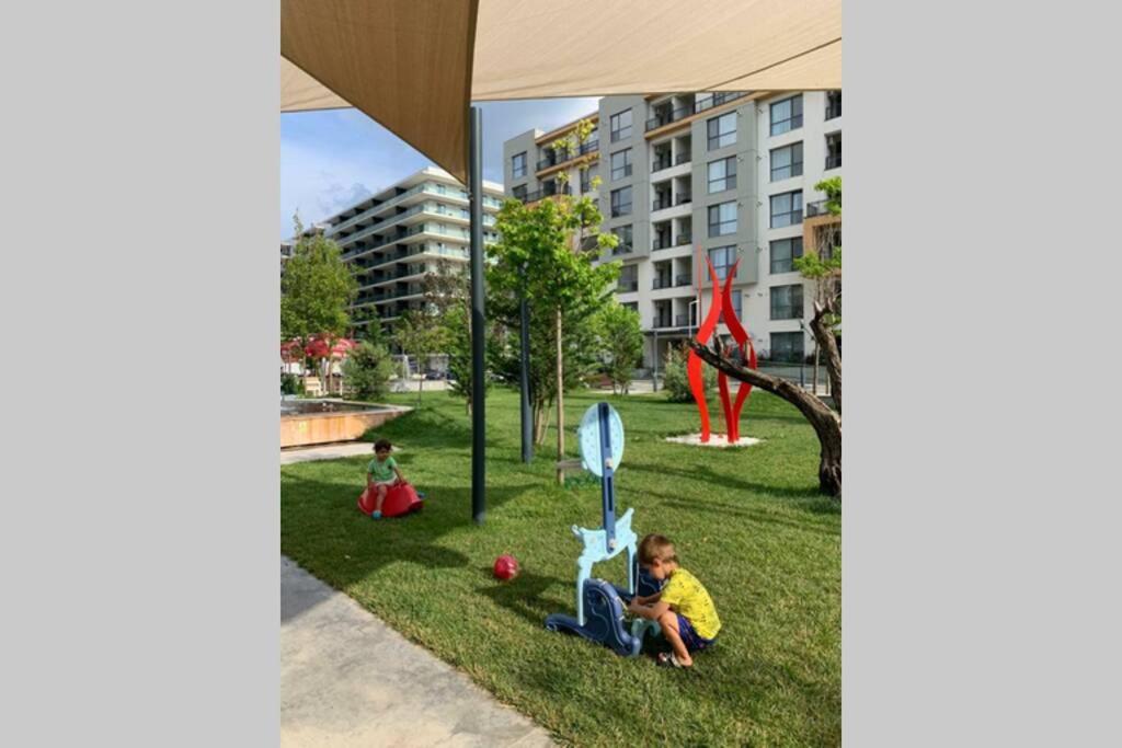 Andreve Apartment By Onix Blue Mamaia Nord, Baby Friendly, Private Parking Năvodari Exterior foto